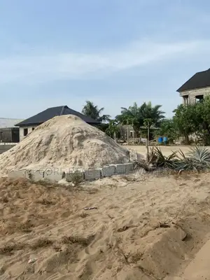 Afrihomes Vineyard Layout,
Awba-Ofemili, Awka North.
