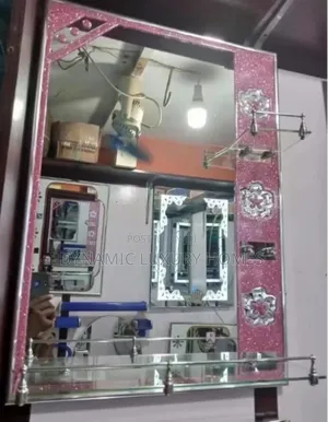 High Quality Mirror With Shelves