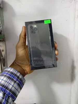 New Apple iPhone 11 Pro 256 GB Green