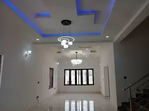 4bdrm Townhouse / Terrace in Guzape District for rent
