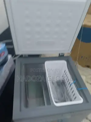 Durable Chest Freezer by Skyrun
