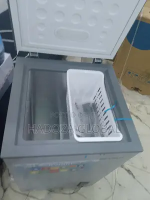 90 Litres Chest Freezer