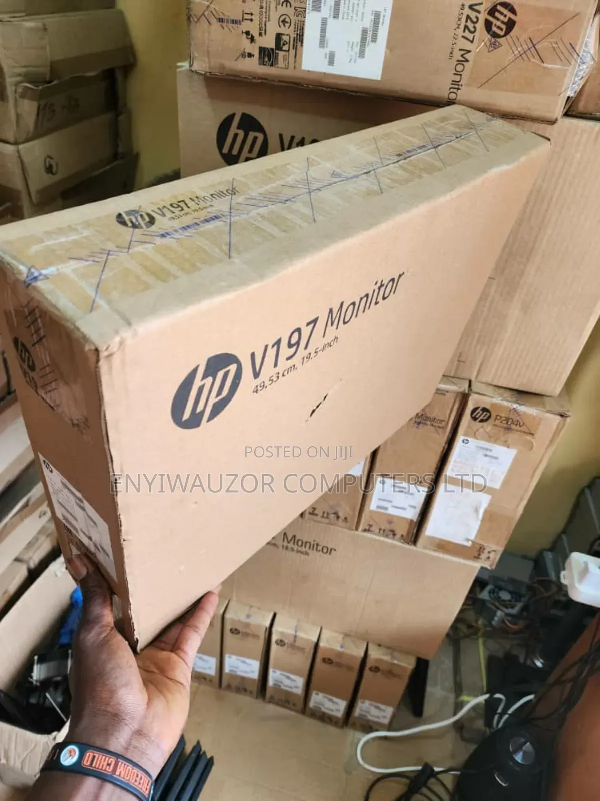 V197 Hp Monitor Hdmi