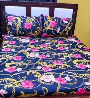 Popping Flowery Quality Rings Bedsheet Design (6by6