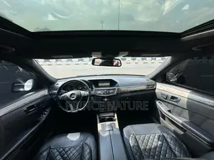 Mercedes-Benz E350 2012 Black