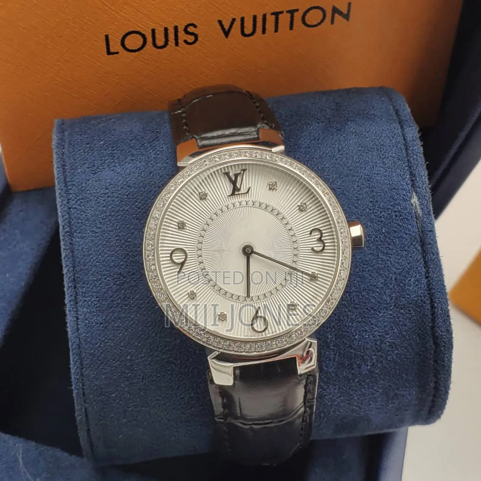 Lv Female Leather Watches