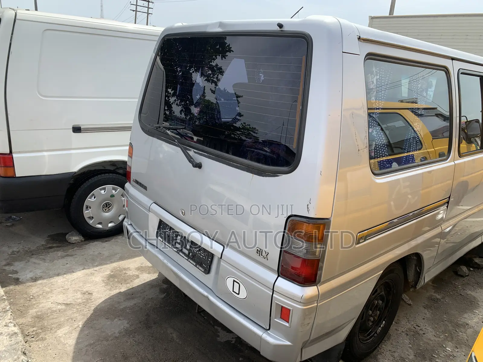Mitsubishi L300 2005 Grey