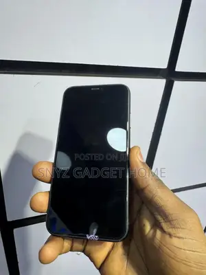 Apple iPhone XR 64 GB Black