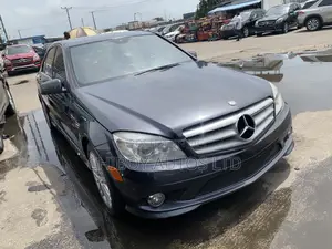 Mercedes-Benz C300 2008 Gray