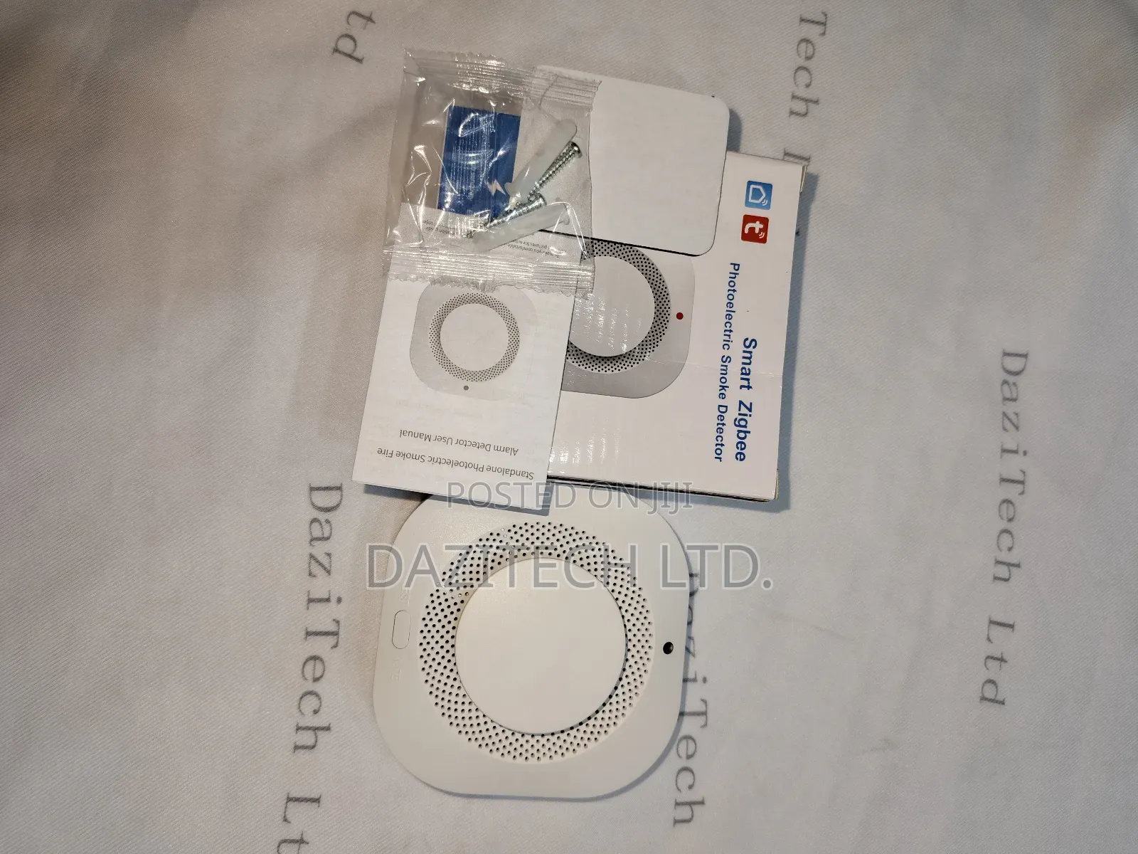 Smart Zigbee Photoelectric Smoke Detector