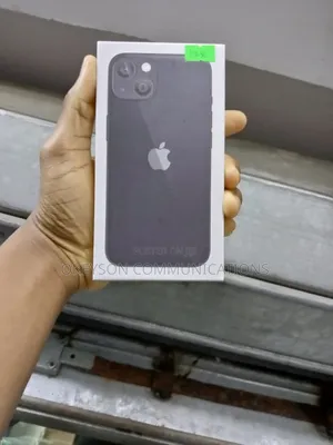 New Apple iPhone 13 128 GB Gray
