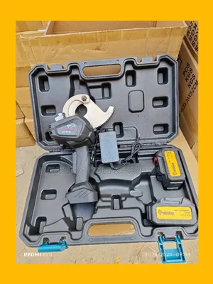 Cordless Battery Cable Cutter Comes With 2 Battery