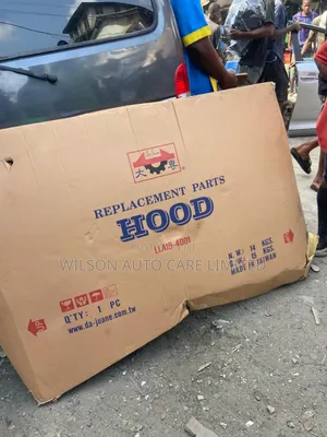 Bonnet Corolla 2020 Model Available