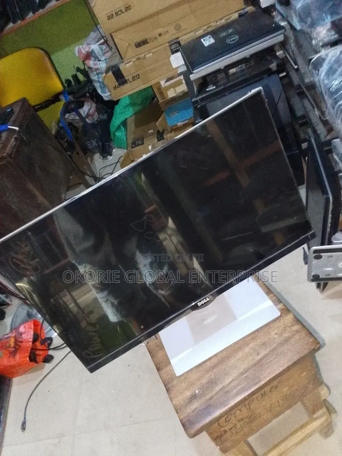 Dell Flameless Monitor