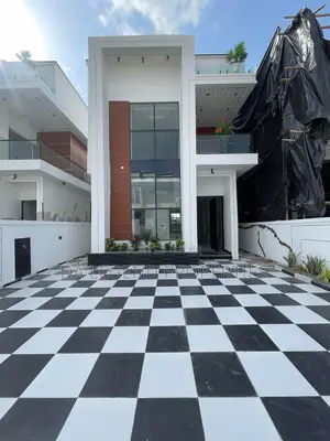 5bdrm Duplex in Ajah for sale