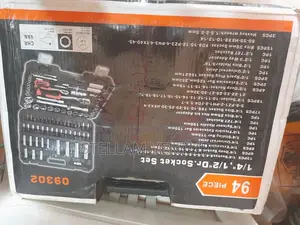 Socket Set 1⁄2" and 1⁄4" 94pcs