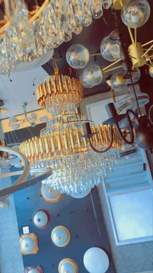1000 Size Crystal Chandelier Light.