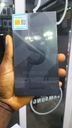 New Samsung Galaxy S22 5G 256 GB