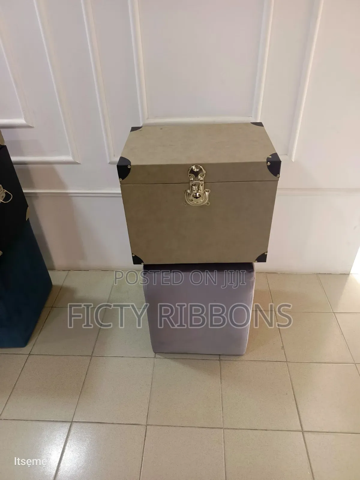 Handcrafted Leather Trunk Boxes