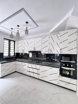 Photo - 4bdrm Townhouse / Terrace in Ogidan, Sangotedo for rent