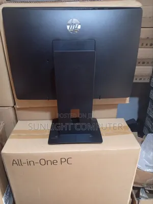 New Desktop Computer HP ProOne 400 G3 8GB Intel Core I5 SSD 256GB