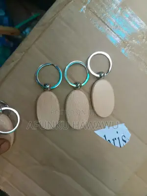 Wooden Key Holder (12pcs)