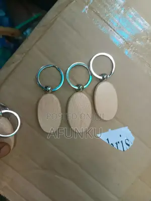 Wooden Key Holder (12pcs)