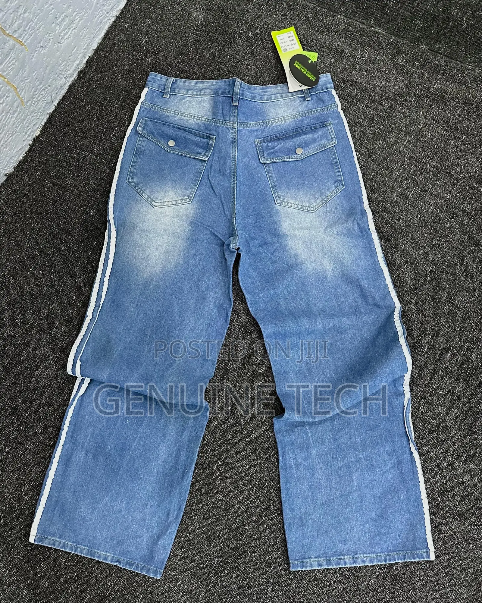 *High Quality Baggy Jeans