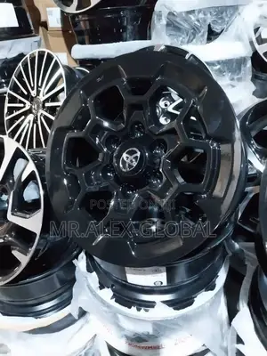 17 18inches Toyota Hilux and Toyota 6holes