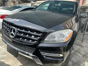 Mercedes-Benz M Class 2015 Black