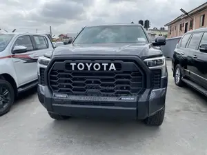 Toyota Tundra Limited 2022 Black