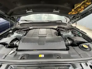 Land Rover Range Rover Sport HSE 4x4 (3.0L 6cyl 8A) 2014 Green