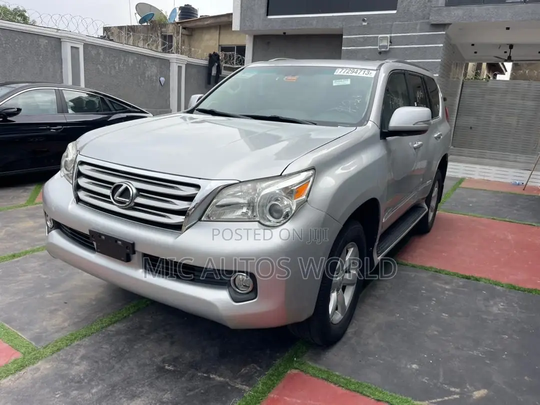 Lexus GX 2014 Silver