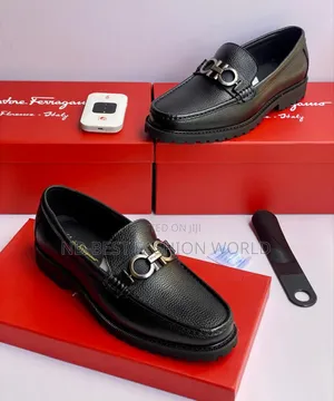 Ferragamo Leather Black Shoe