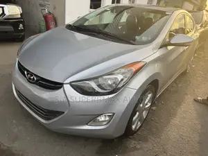 Hyundai Elantra Limited 2012 Silver