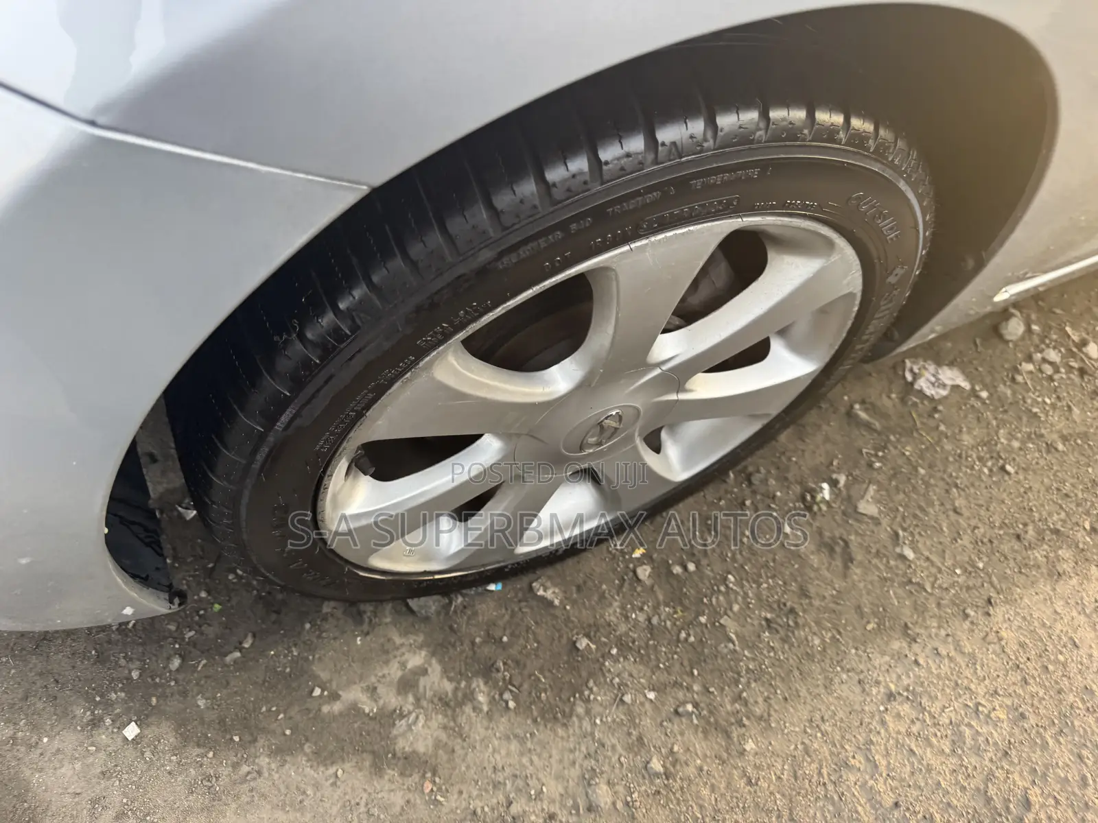 Hyundai Elantra Limited 2012 Silver