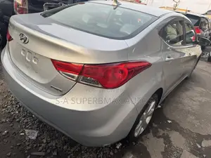 Hyundai Elantra Limited 2012 Silver