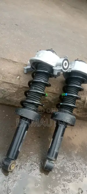 Back Shock Absorber Porsche Cayenne 2015