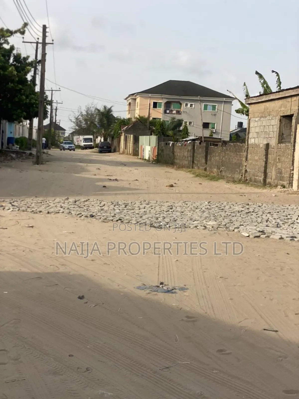 3bdrm Block of Flats in Abijo for sale