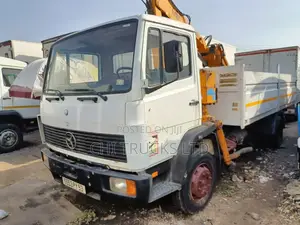 Mercedes Benz Hiab Truck