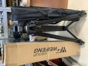Weifeng 717 1.8 Tripod Stand