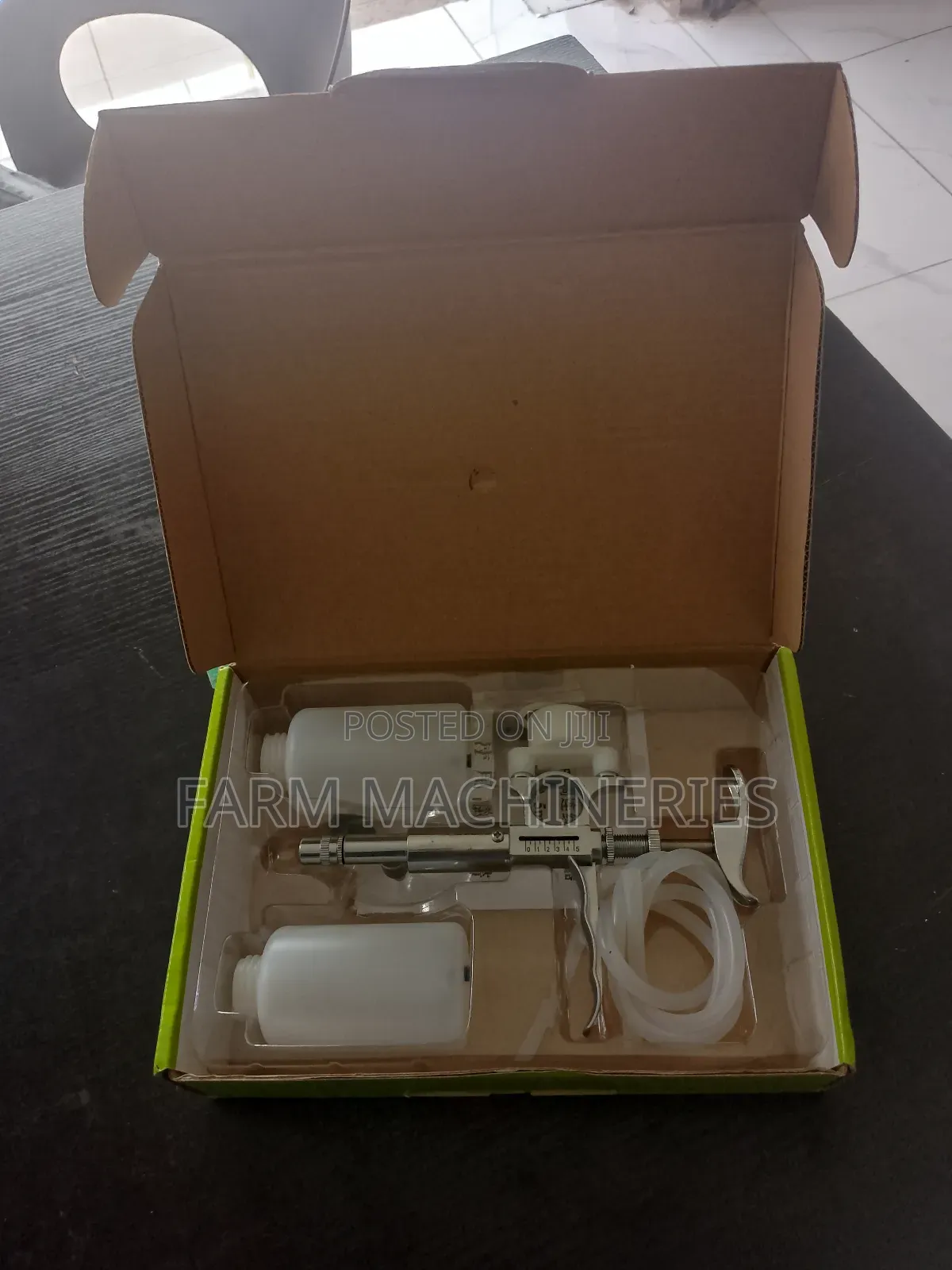 Adjust Continuos Injector With Bottle