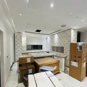5bdrm Penthouse in Kolapo Ishola Gra, Akobo for sale