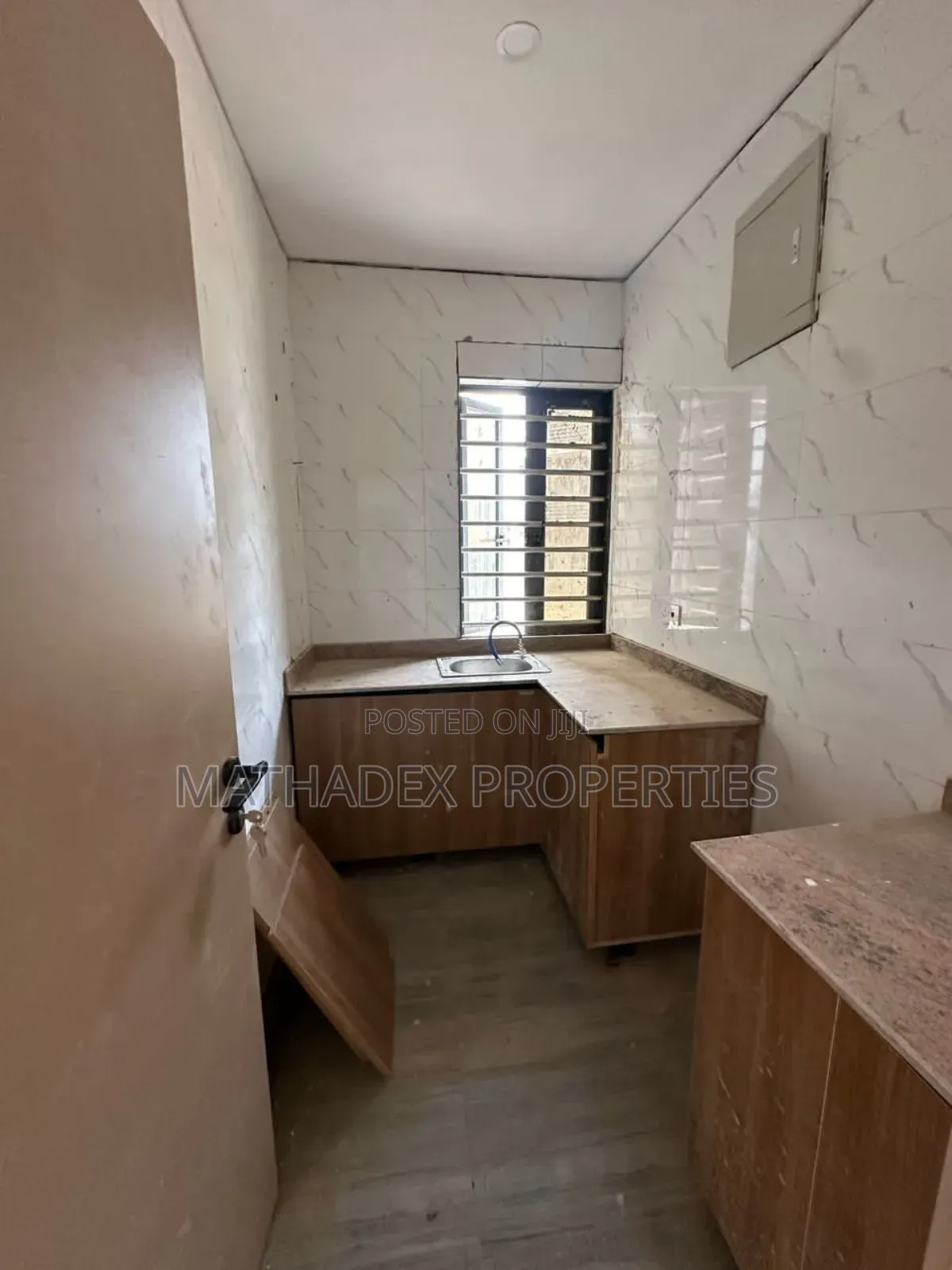 2bdrm Block of Flats in Life Camp for sale