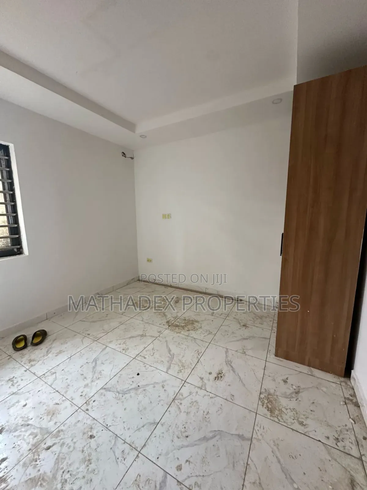 2bdrm Block of Flats in Life Camp for sale