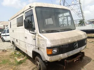 Mercedes-Benz Sprinter 1998 White