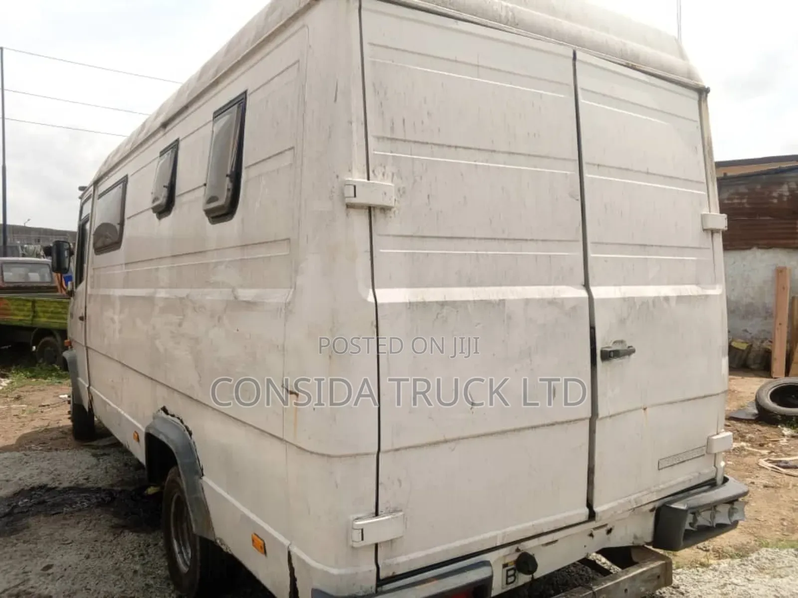 Mercedes-Benz Sprinter 1998 White