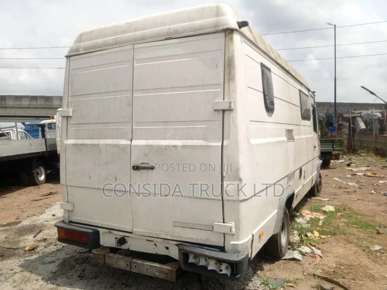 Mercedes-Benz Sprinter 1998 White