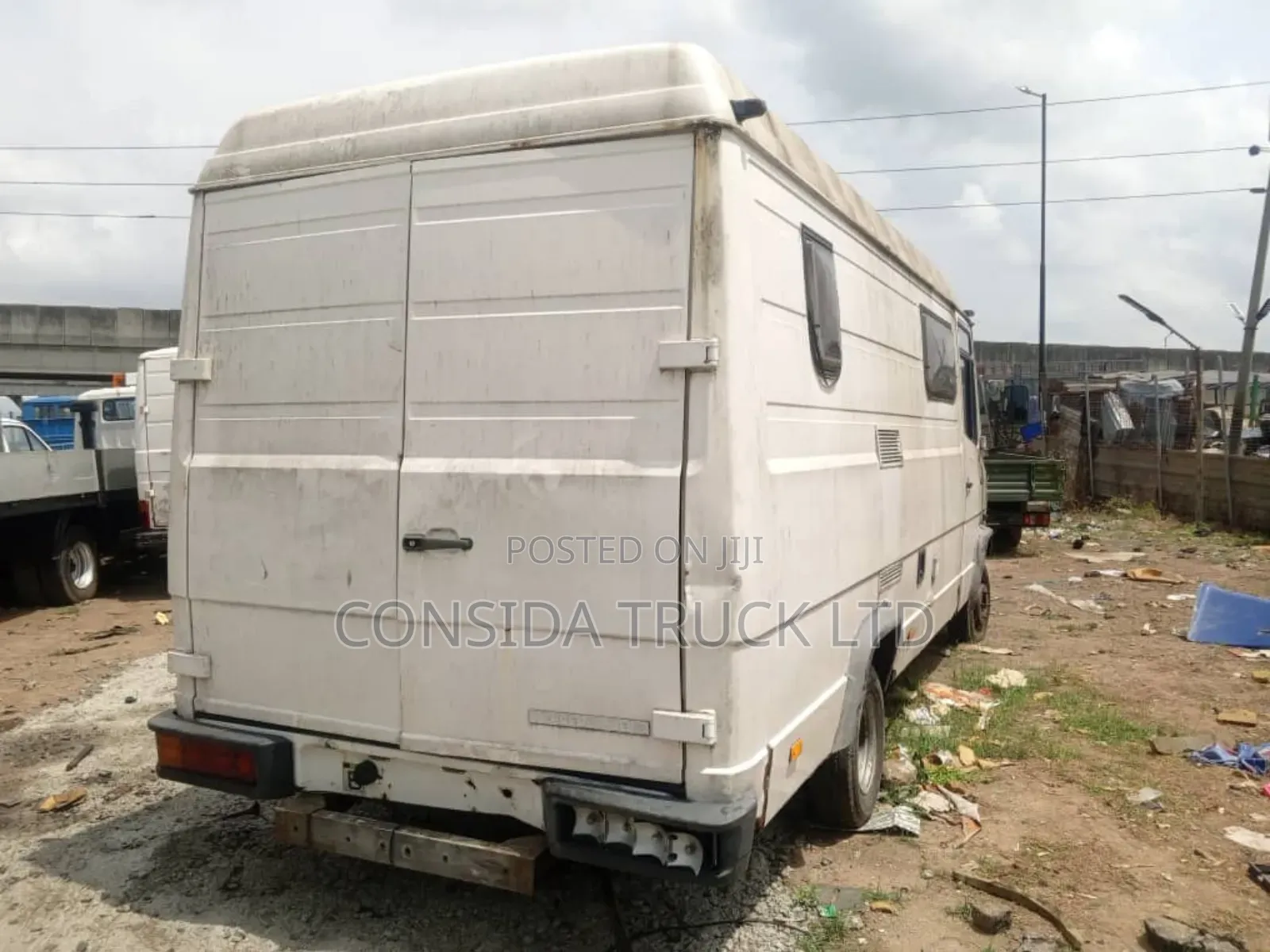 Mercedes-Benz Sprinter 1998 White