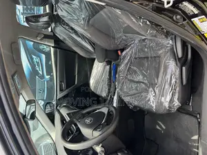 Toyota Corolla LE (1.8L 4cyl 2A) 2019 Black